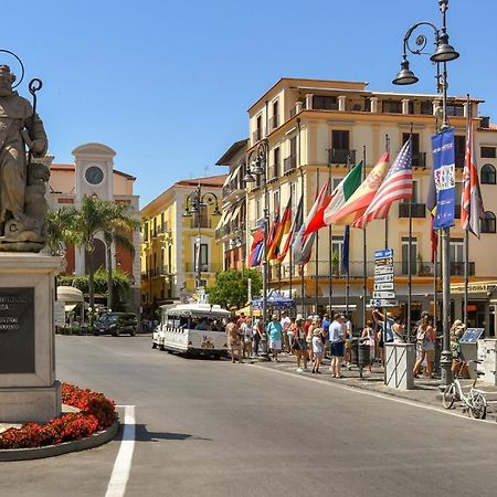 Grace Suites Sorrento Exterior foto