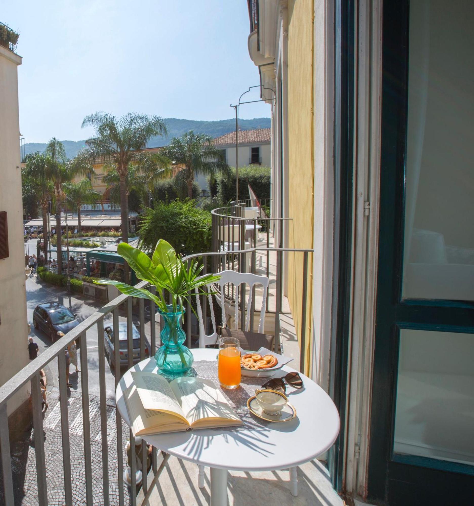 Grace Suites Sorrento Exterior foto